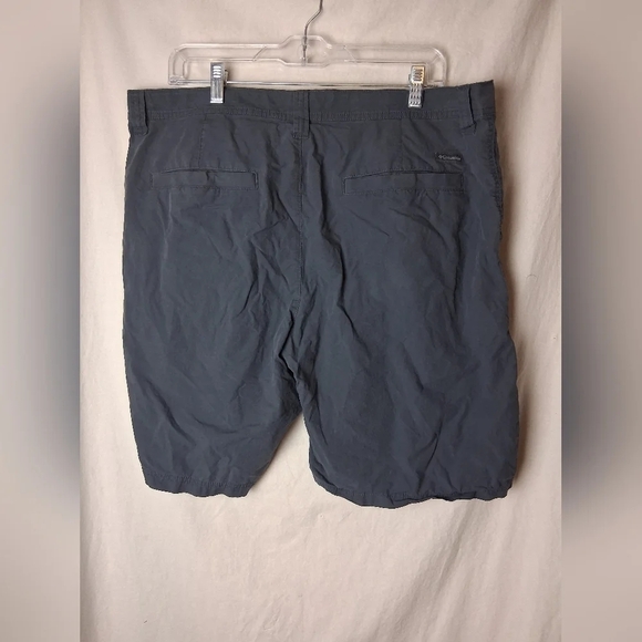 Columbia Mens Size 38w Shorts - Picture 3 of 4